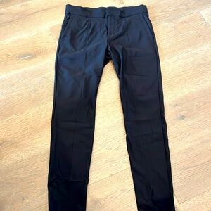 Athleta Wander Stash Skinny Pants.